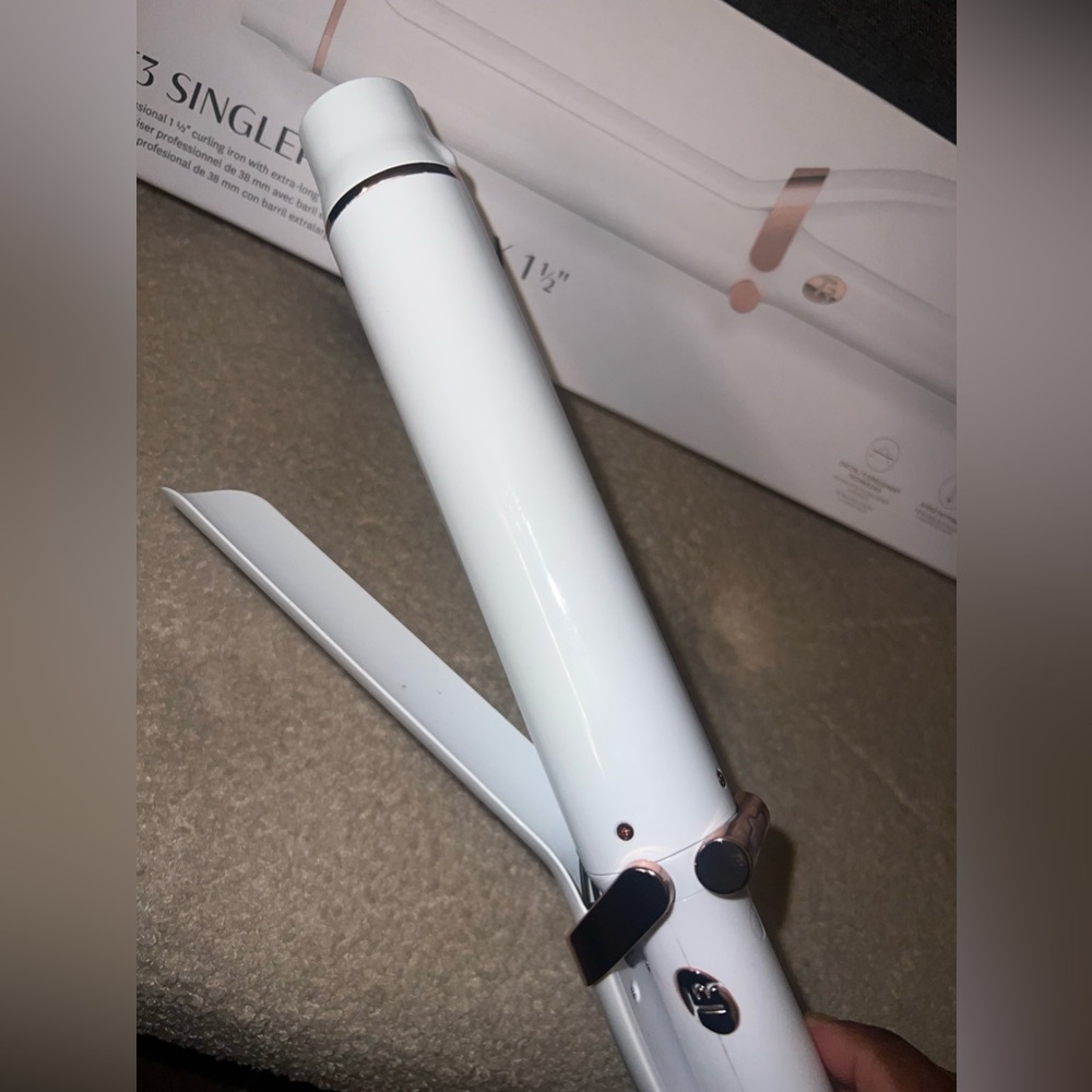 T3 singlepass curling iron